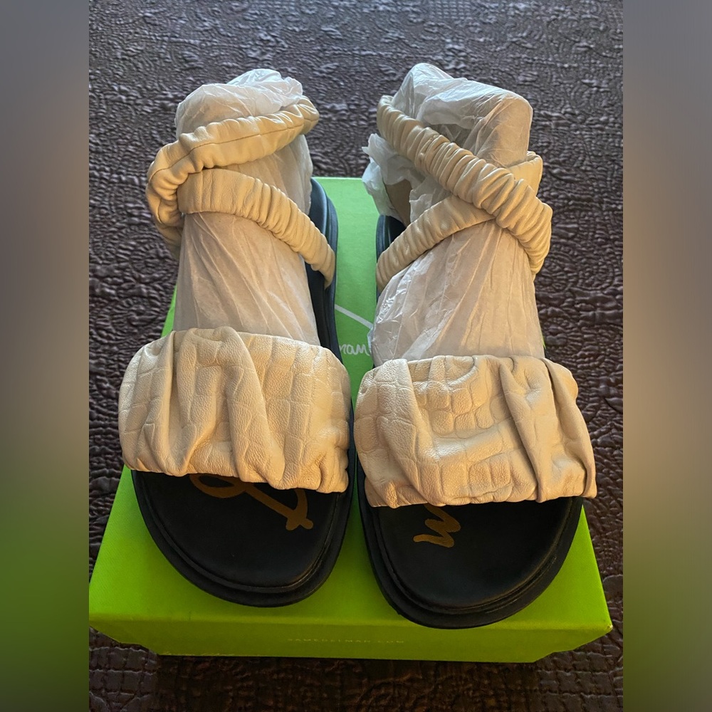 Sam Edelman Sandals. Only worn a few hours. Size 8 1/2.